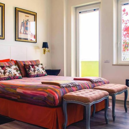 Eleventh Floor Suites Кальяри Экстерьер фото