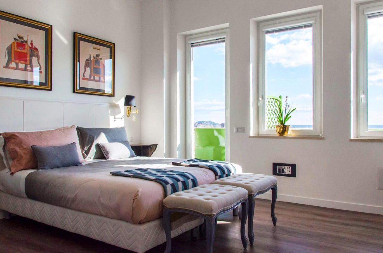 Eleventh Floor Suites Кальяри Экстерьер фото