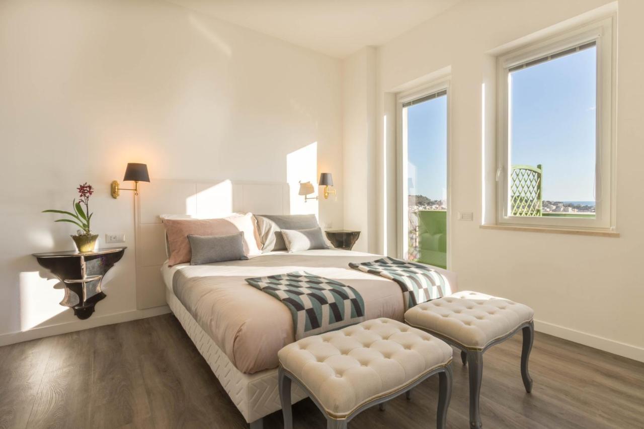 Eleventh Floor Suites Кальяри Экстерьер фото