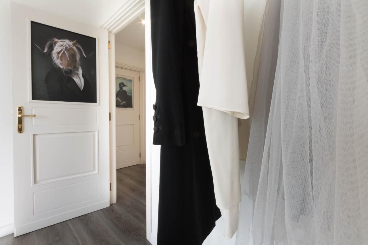 Eleventh Floor Suites Кальяри Экстерьер фото