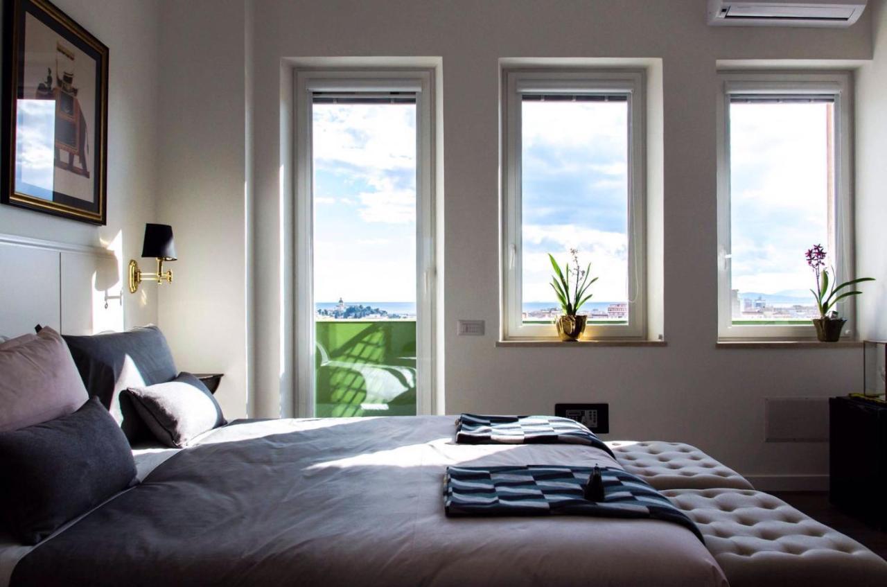 Eleventh Floor Suites Кальяри Экстерьер фото