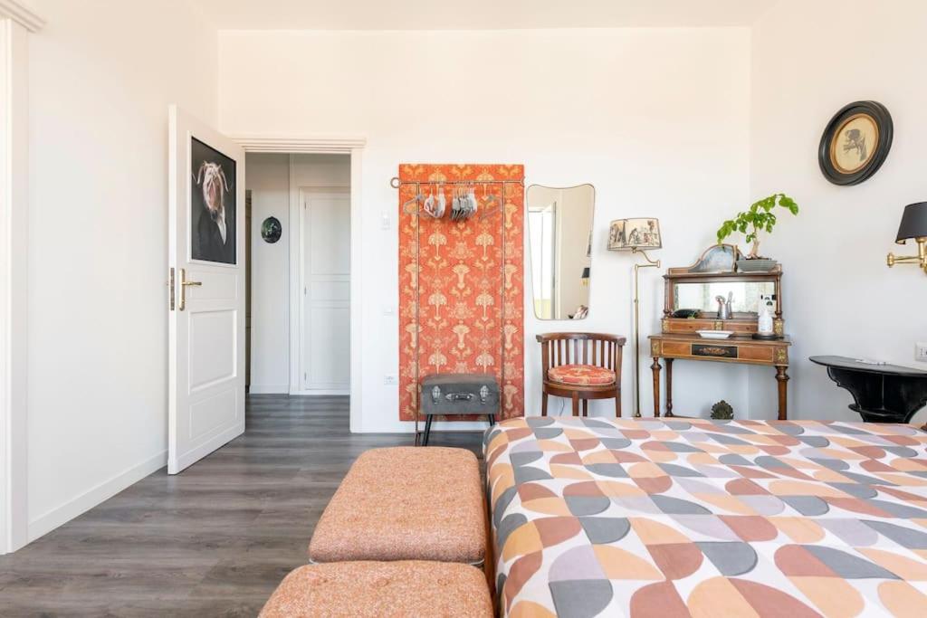 Eleventh Floor Suites Кальяри Экстерьер фото