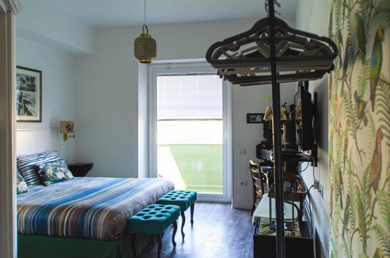 Eleventh Floor Suites Кальяри Экстерьер фото